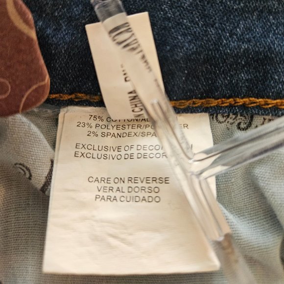 (NWT) Be-Girl Blue Wash Distressed Denim A Line Skirt Size 3XL - Picture 4 of 8